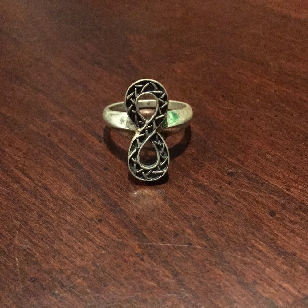 QVC Sterling Silver 925 Celtic Weave Ring Size 9